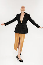 Load image into Gallery viewer, black jacket