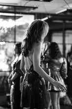 Load image into Gallery viewer, dress