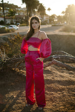 Load image into Gallery viewer, Flower pink top